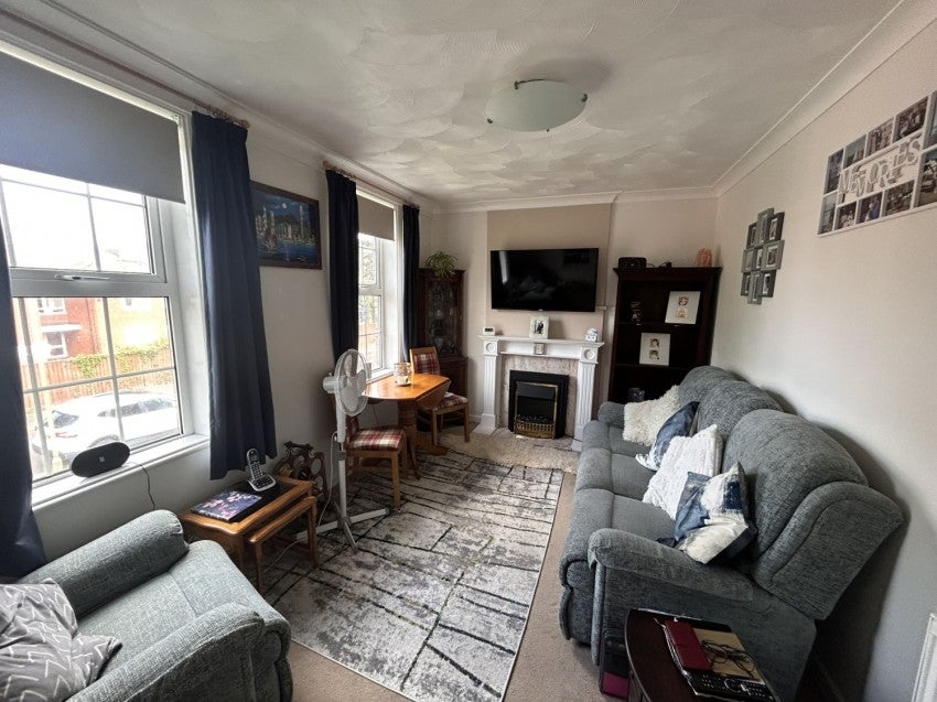 Flat Hamilton Court in New Forest