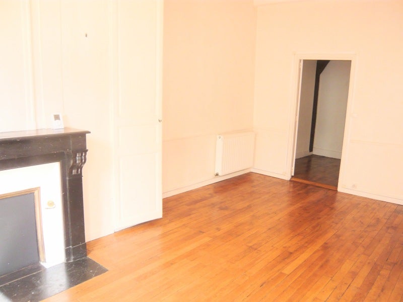 Flat Rue du Général de Gaulle in Troyes