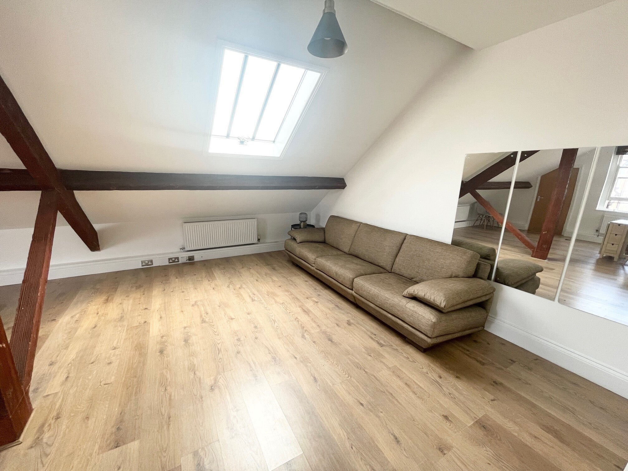 Flat Hollow Stone in Nottingham