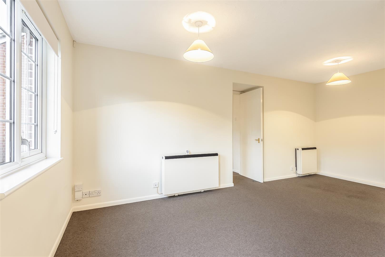 Flat Sigrist Square in Greater London