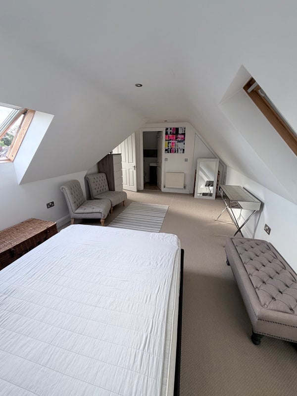 Room Pymmes Green Road in Greater London