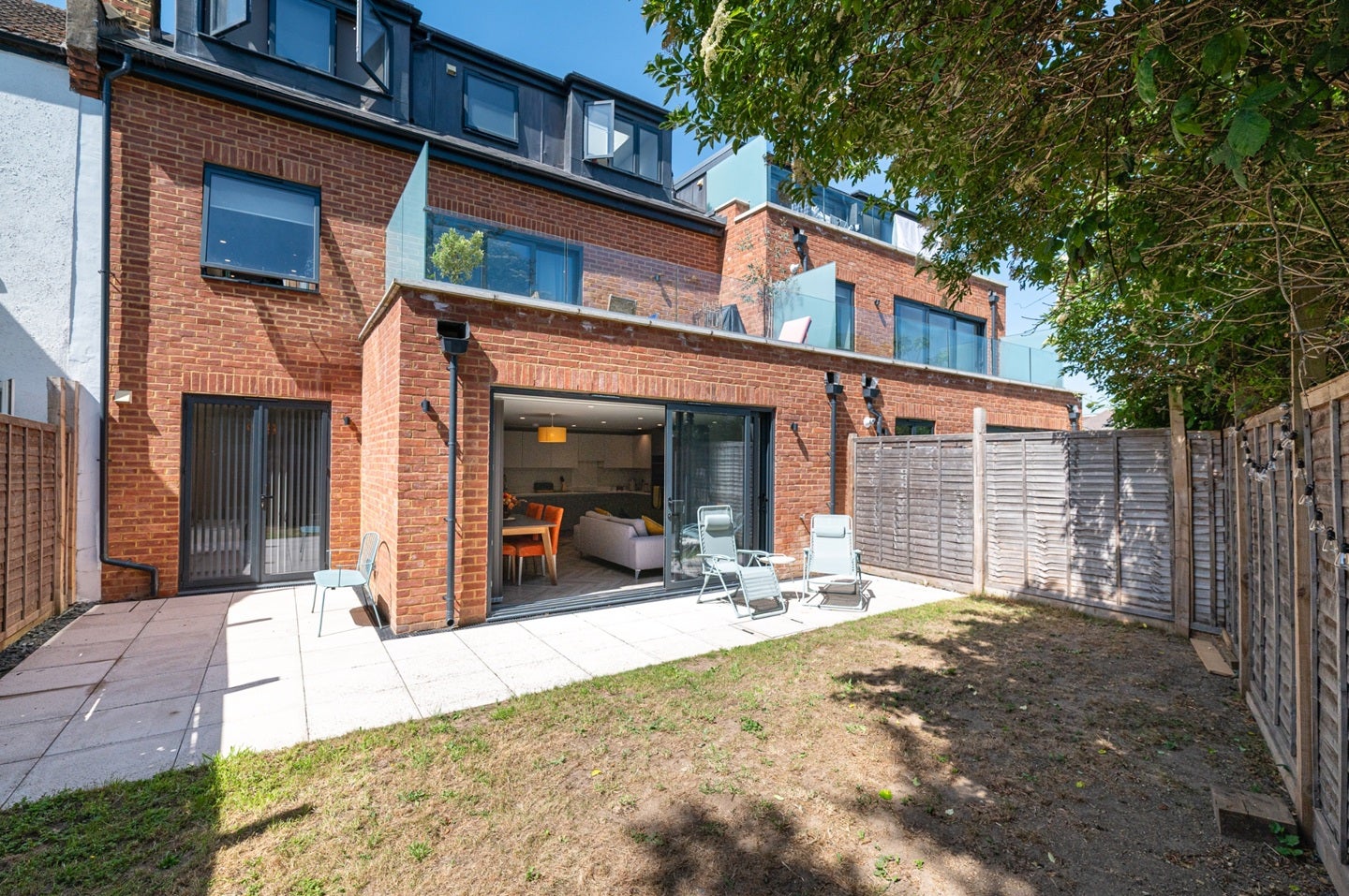 House Grand Drive in Greater London