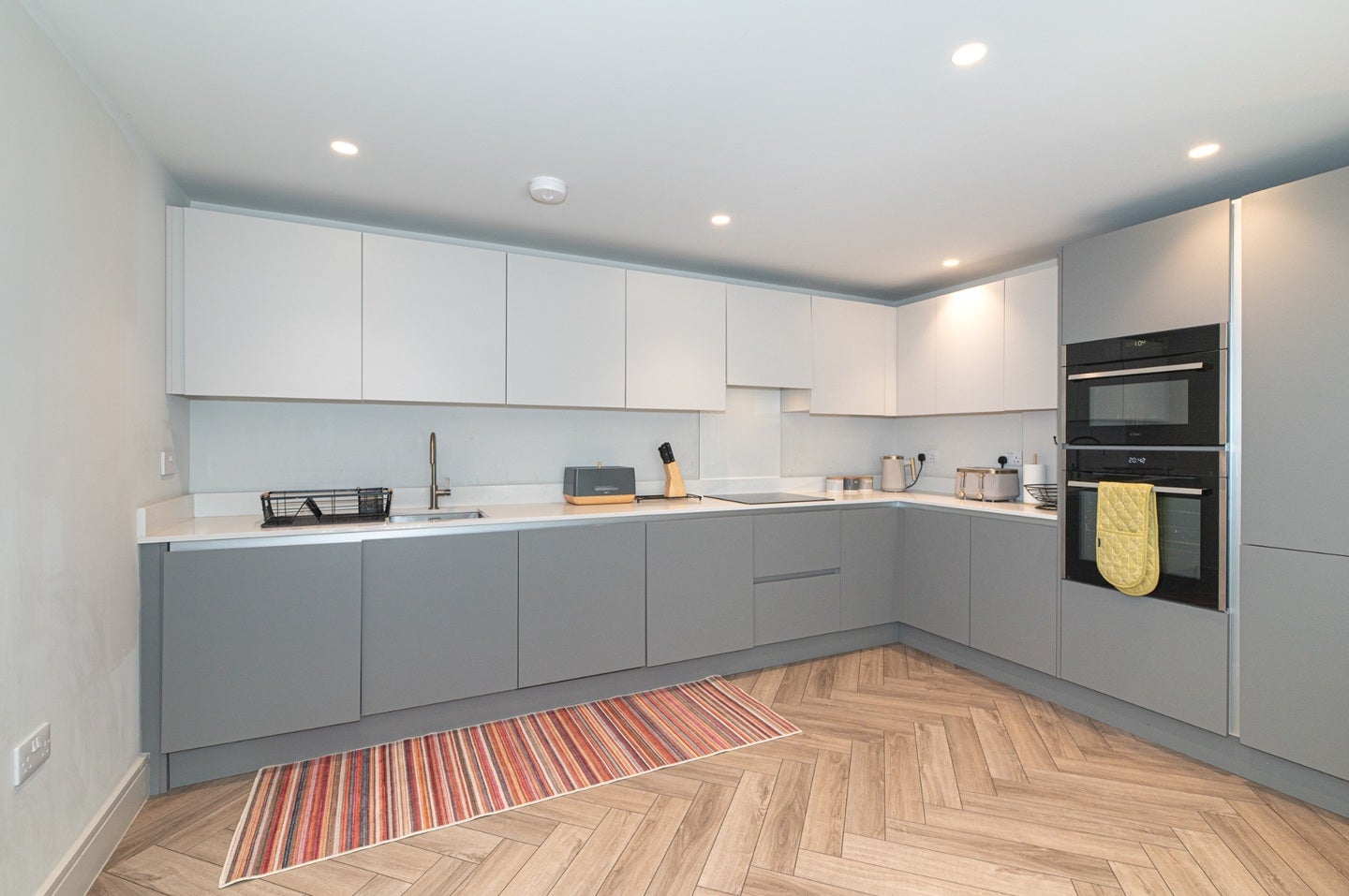House Grand Drive in Greater London