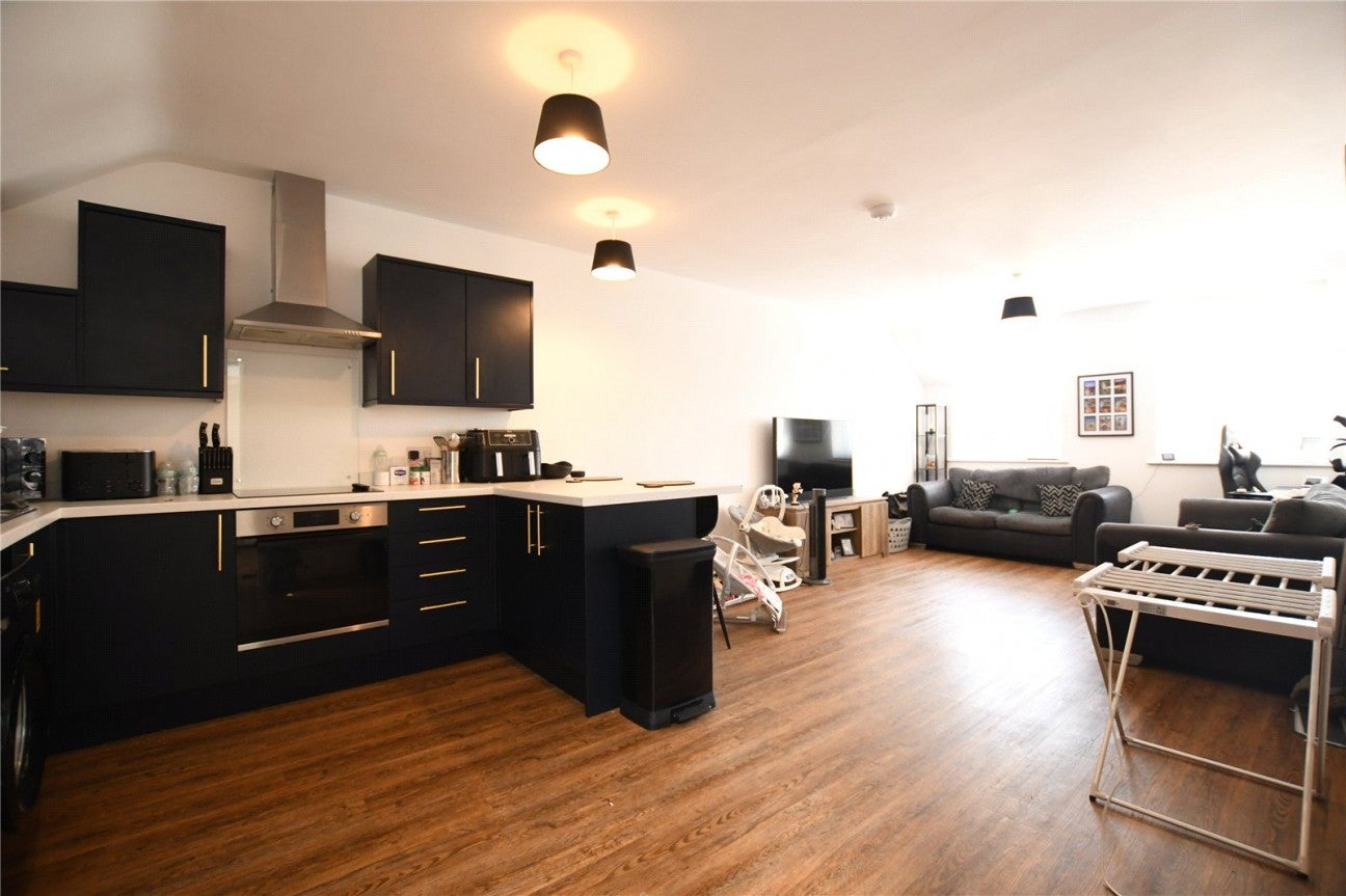 Flat Albert Avenue (Parsley Lane) in Weston-super-Mare