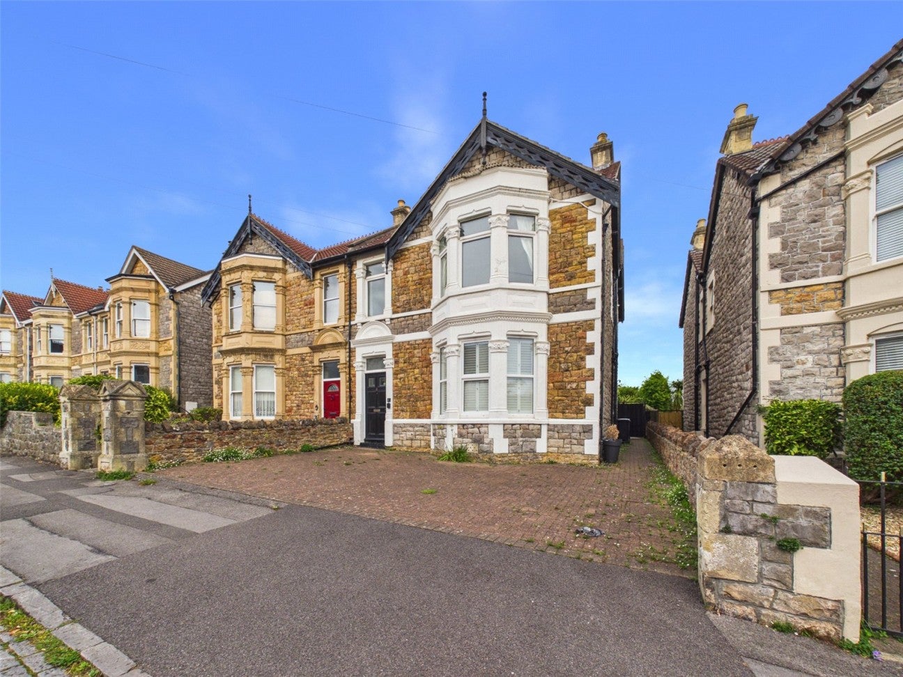 Flat Ashcombe Gardens in Weston-super-Mare