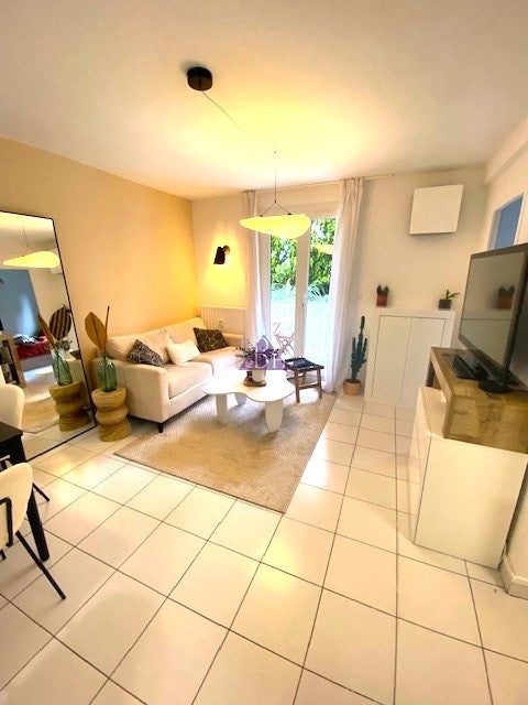 Flat Montée de Costebelle in Hyères
