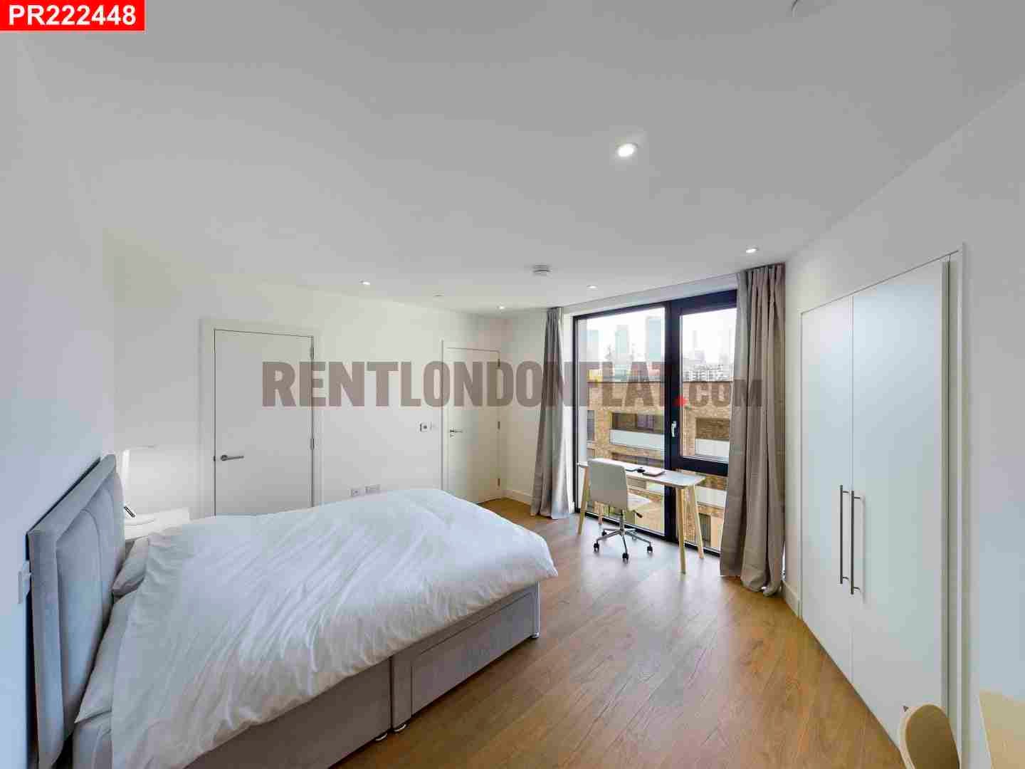 Flat Blair Street in Greater London