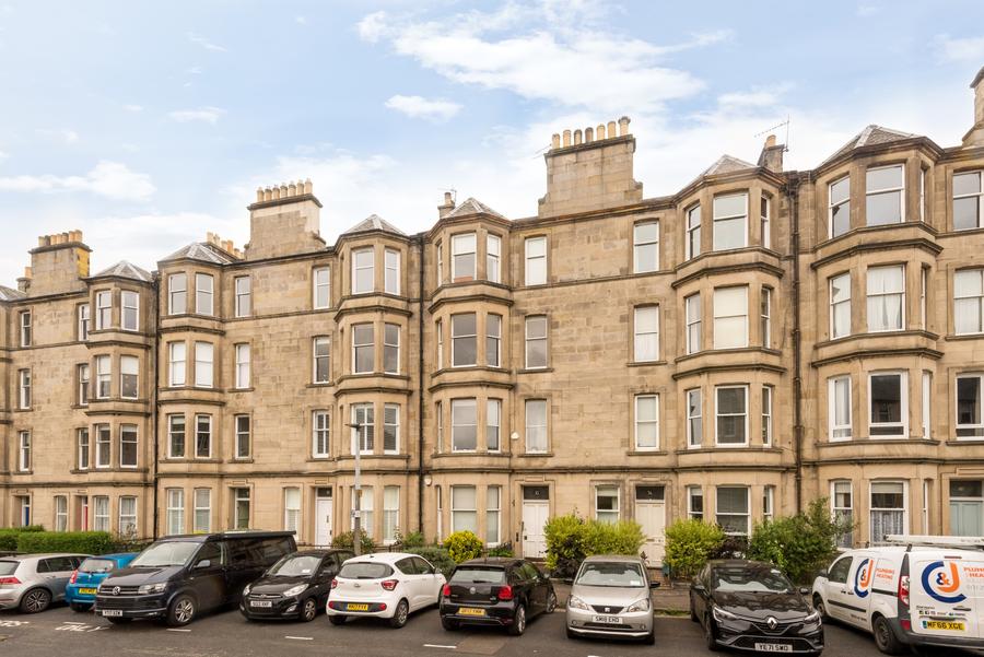 Flat Learmonth Grove in City of Edinburgh