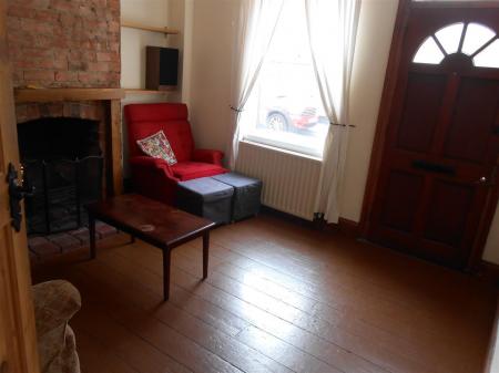 Room Newnham Road in Newark and Sherwood