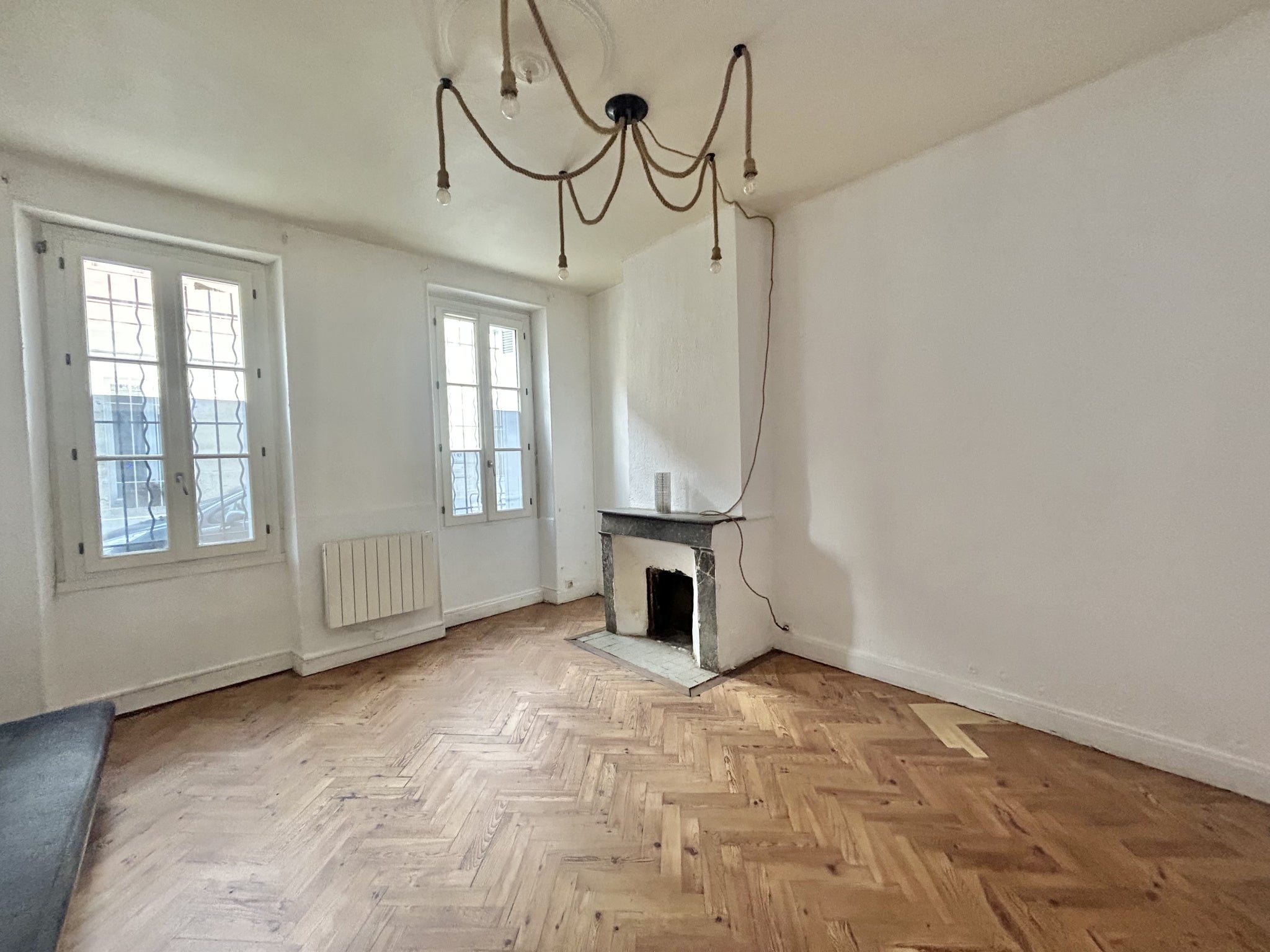 Flat Rue Sicard in Bordeaux