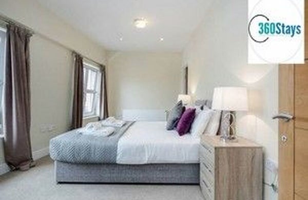 Flat Queen Street in Maidenhead