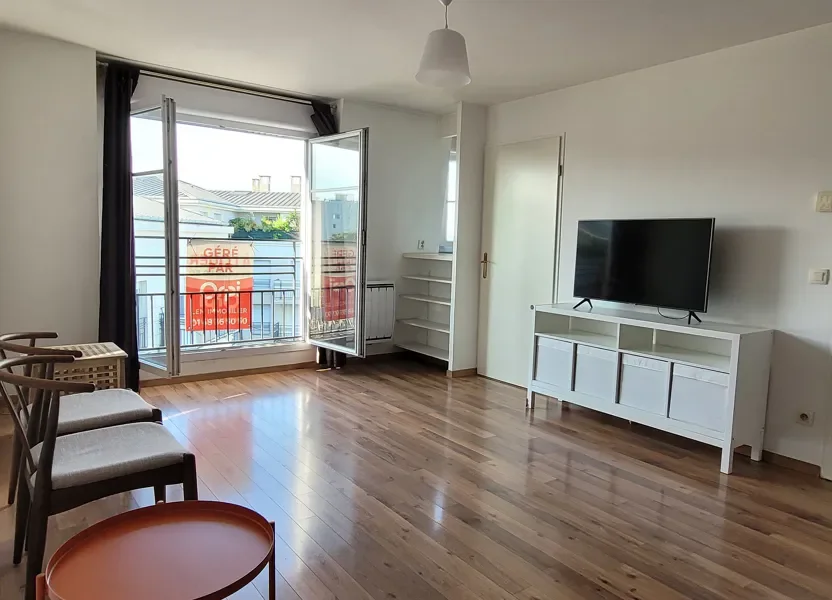 Appartement Avenue Élise Deroche à Le Bourget