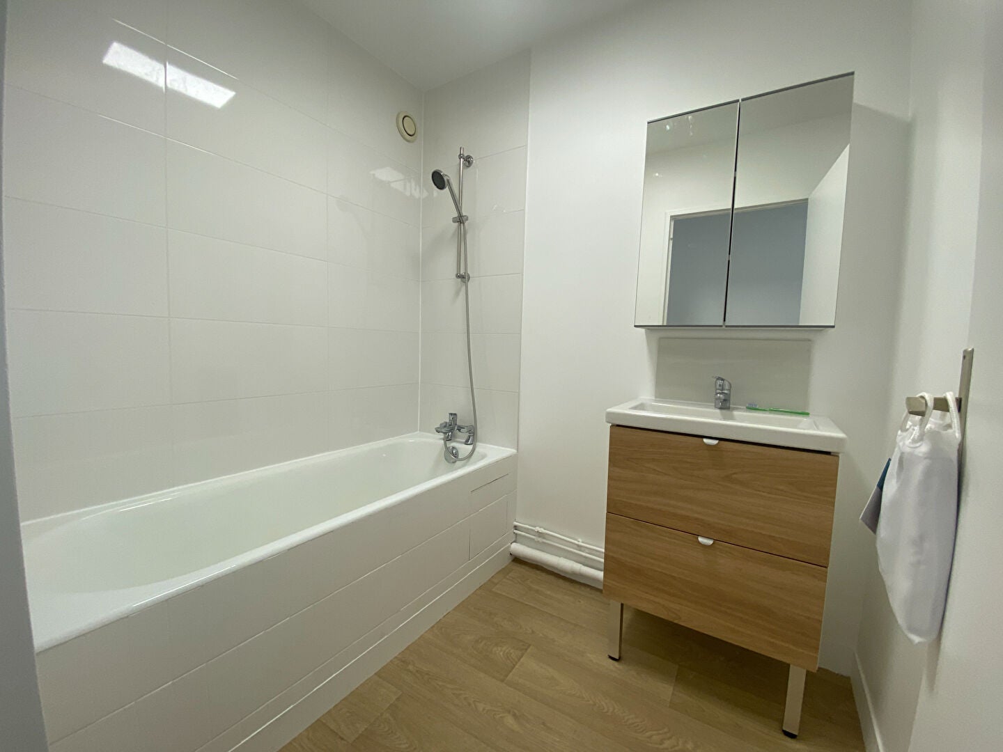 Appartement Place Léon Cassé à Corbeil-Essonnes