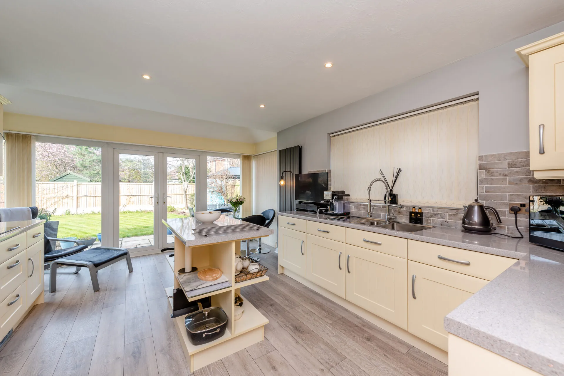 House Cwrt Cwellyn in Bretton