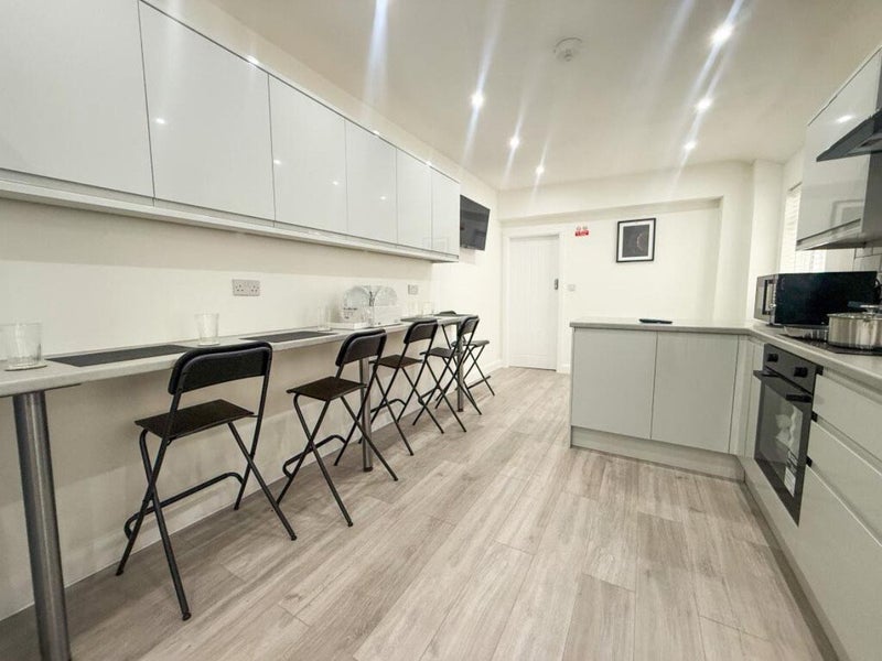 Room Slaithwaite Road in Sandwell