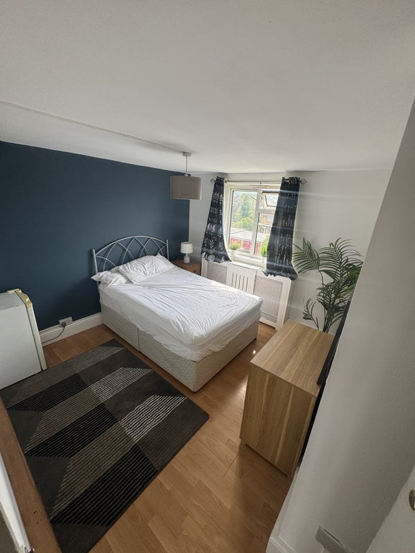 Room Potter Street in Harlow
