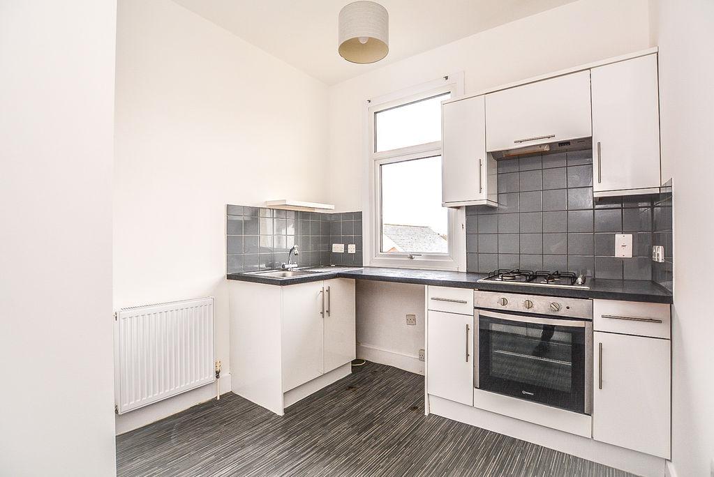 Flat Durham Road in Southend-on-Sea