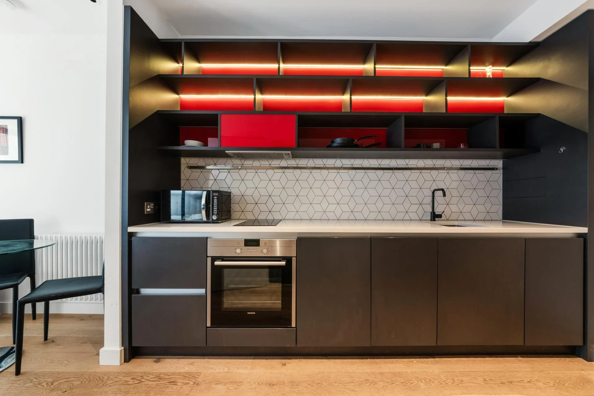 Flat Lyell Street in Greater London