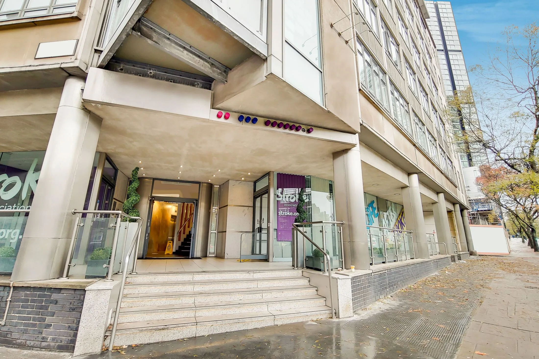 Flat Dingley Road in Greater London