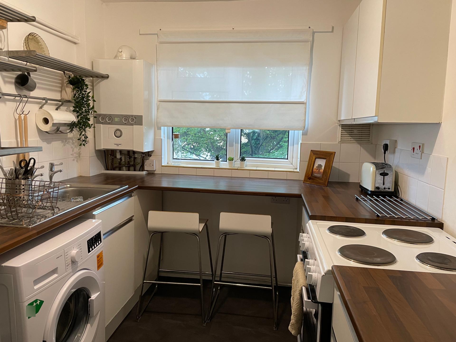 Flat Lowfield Street in Dartford