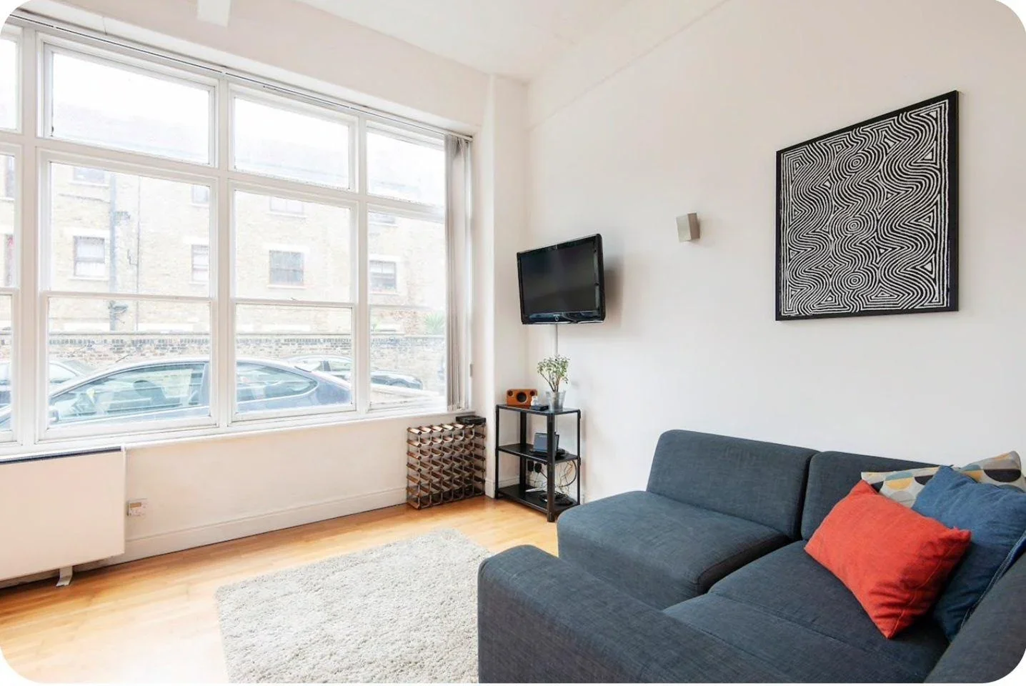 Flat Adelina Grove in Greater London