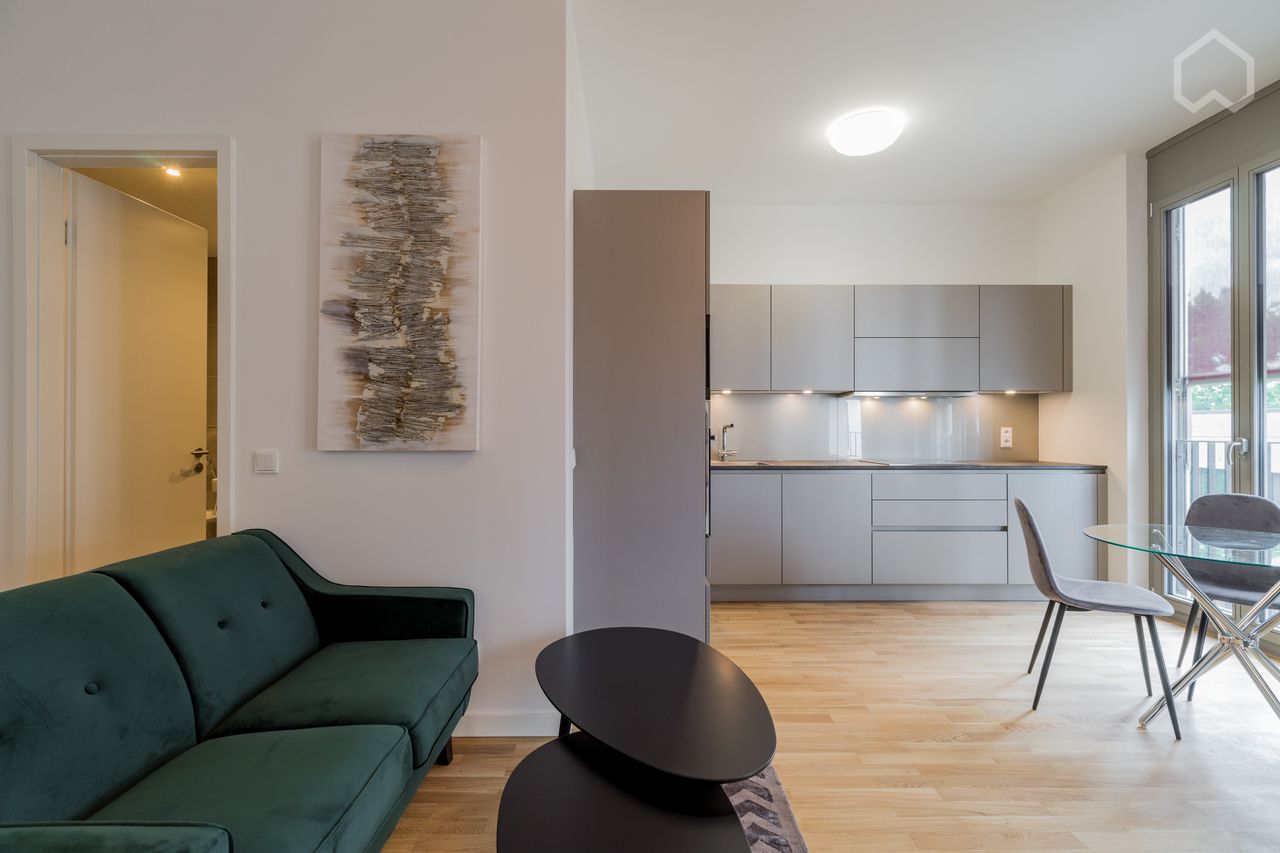 Wohnung Wilhelm-Caspar-Wegely-Platz in Berlin
