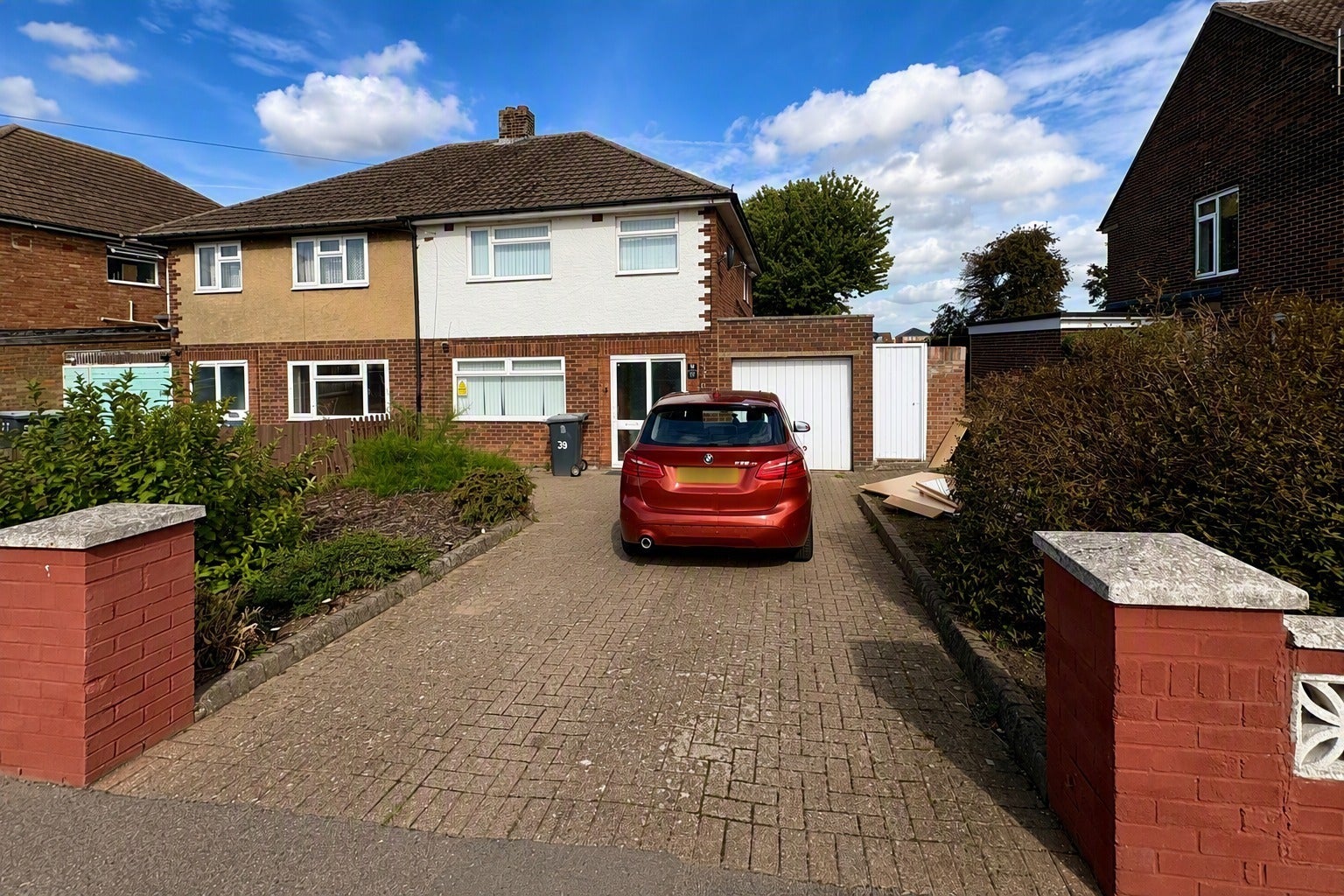 House Stratton Way in Biggleswade