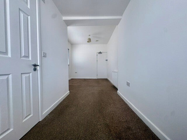 Room Shelley Street in Swindon