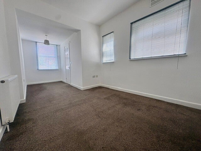 Room Shelley Street in Swindon