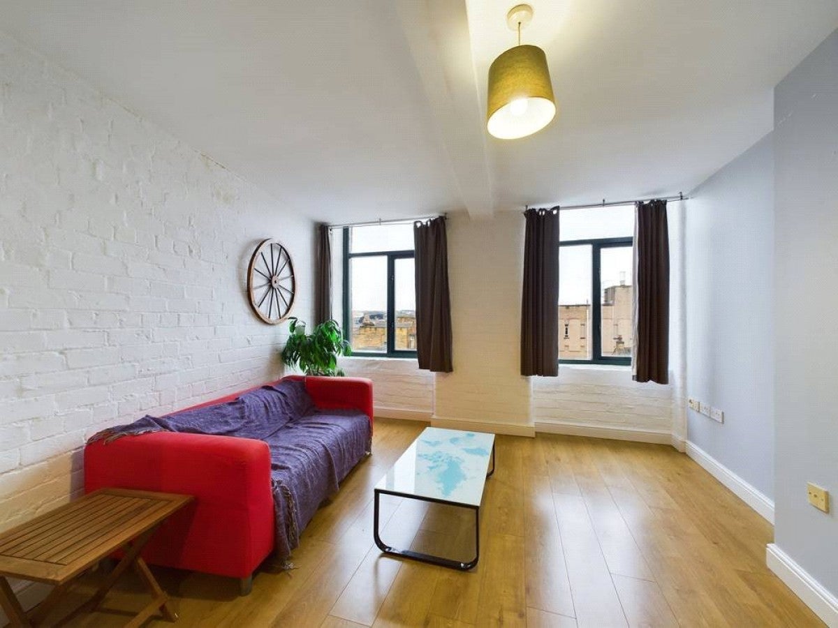 Flat Piccadilly in Bradford
