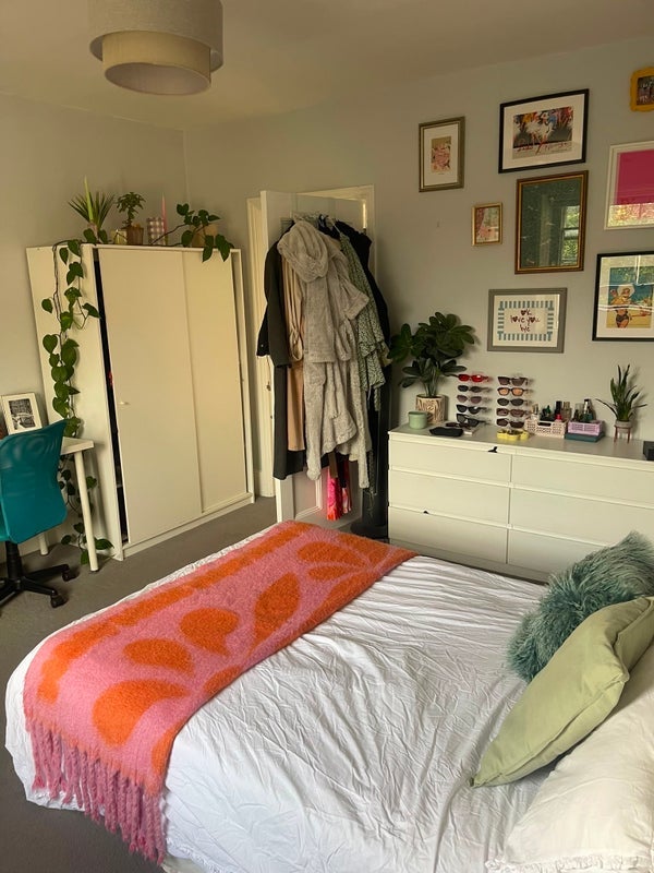 Room Swan Street in Greater London