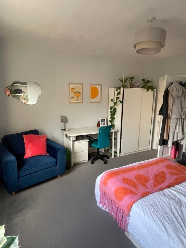 Room Swan Street in Greater London