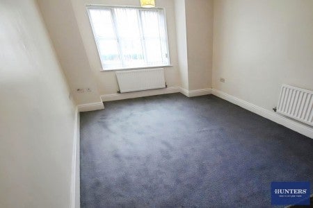 Flat Woolcombers Way in Bradford