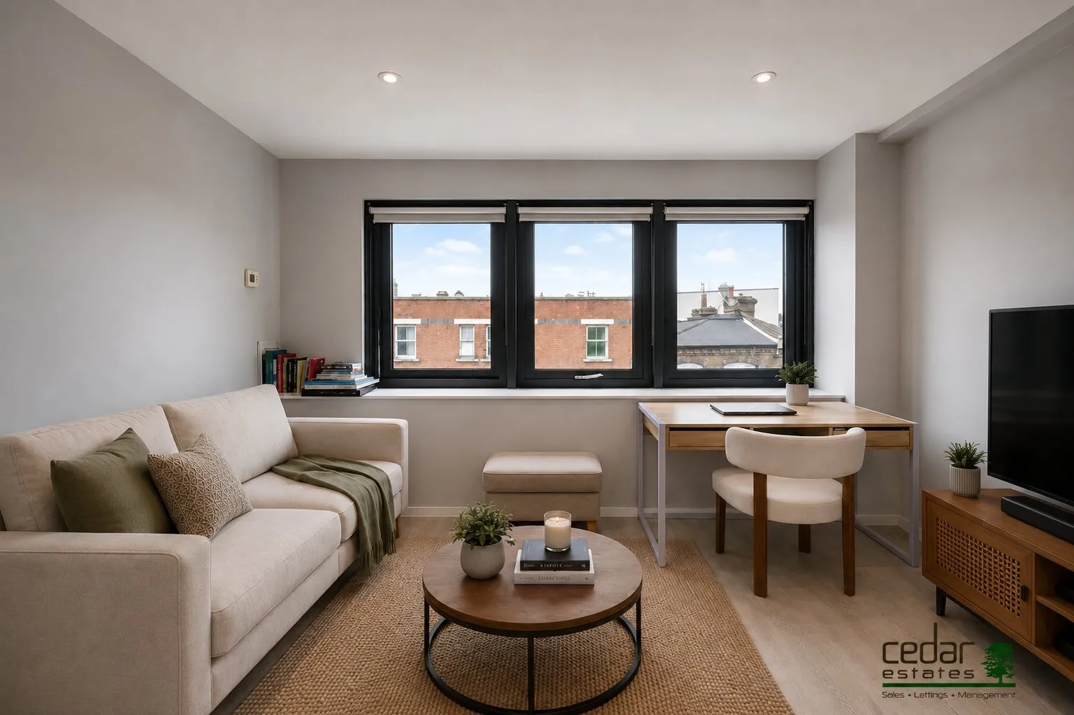 Flat Quex Road in Greater London