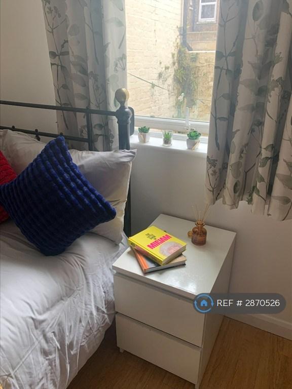 Room Paget Road in Great Yarmouth