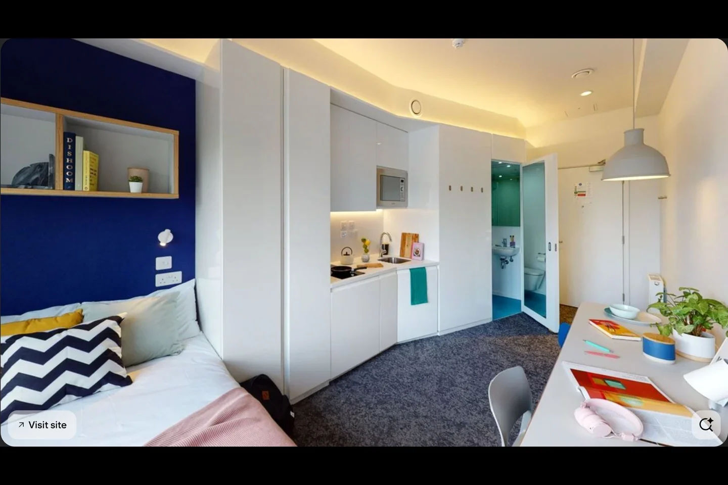 Flat Woburn Place in Greater London