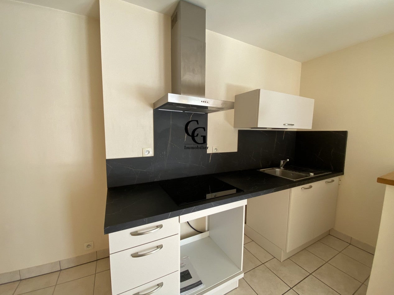 Flat Rue Henri Charpentier in Vertou