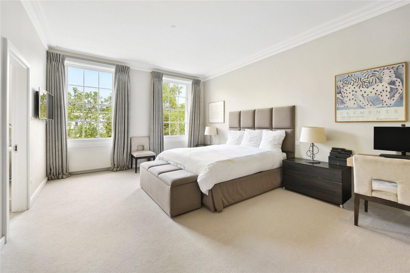 Flat Cambridge Street in City of Westminster