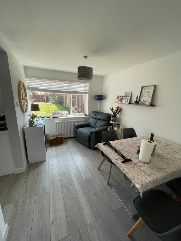 Room Peewit Hill in East Suffolk