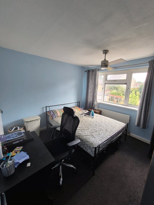 Room Park Road in Trafford