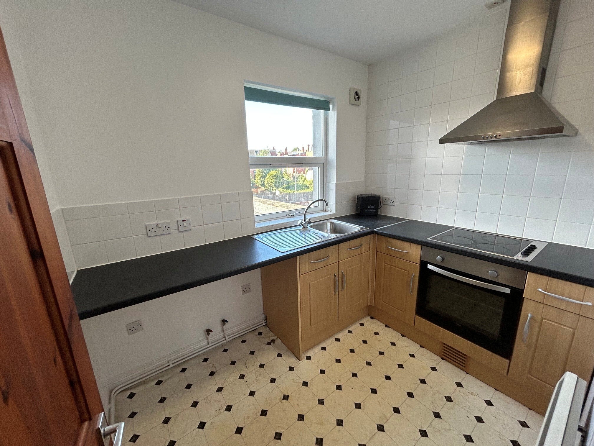 Flat Northfield Road in Dudley