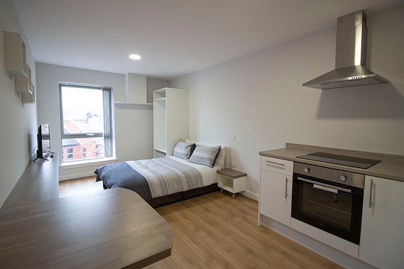 Room Clare Street in Nottingham