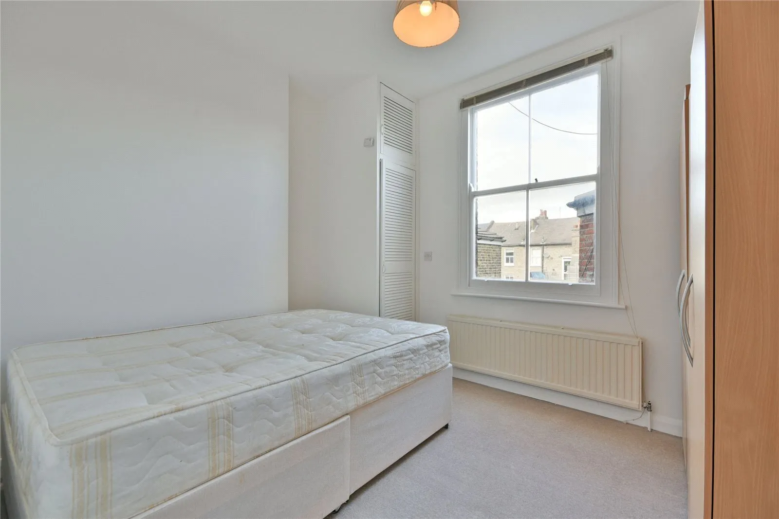 Room Iverson Road in Greater London
