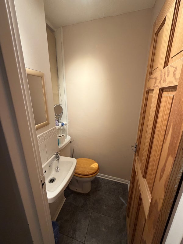 Room Evenwood Close in Greater London