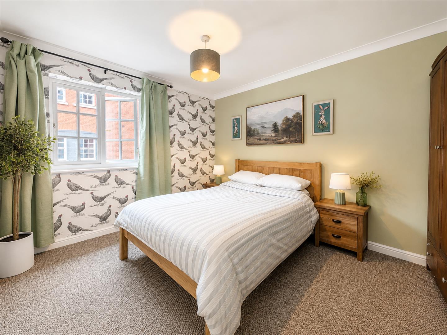Flat Waterside Lane in Colchester