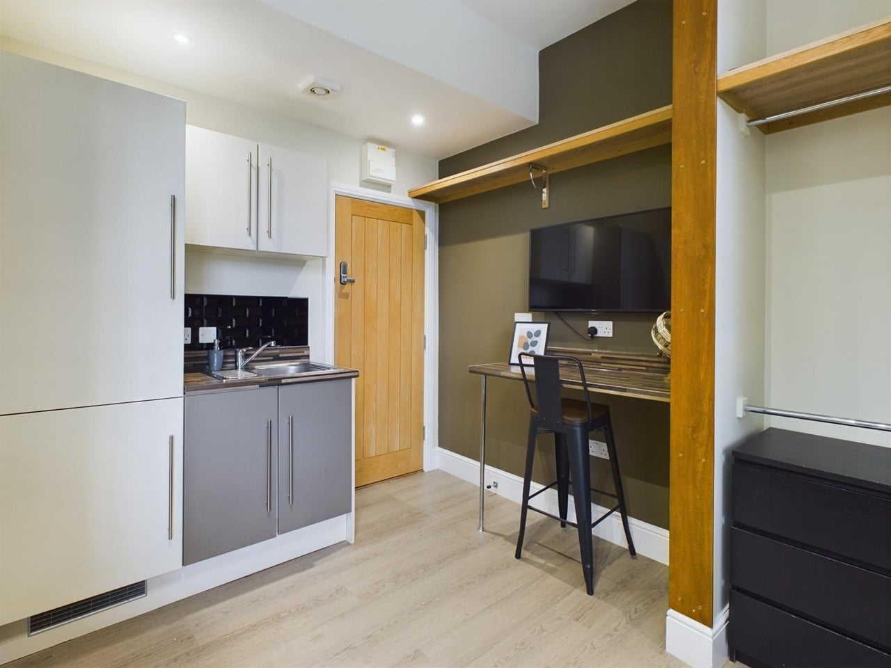 Room Colegrave Street in Lincoln