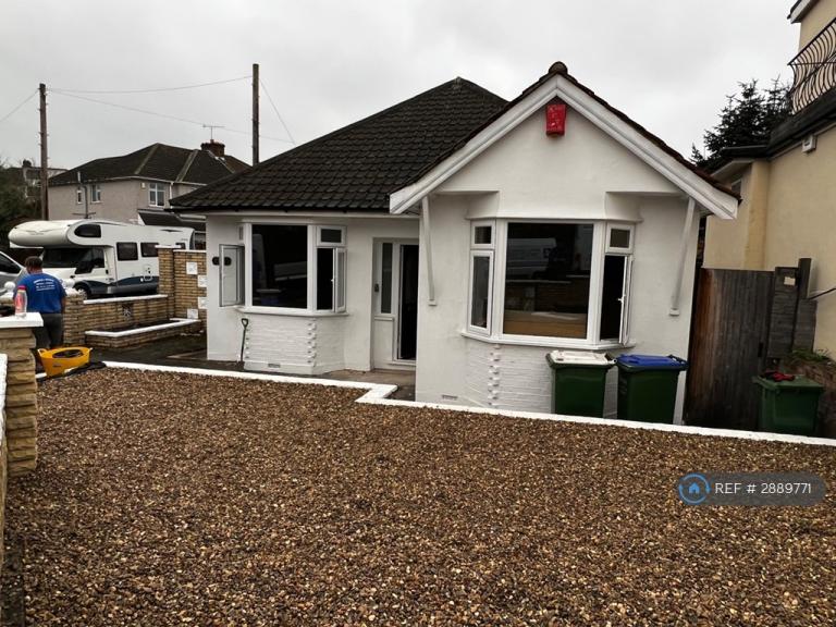 House Bedonwell Road in Greater London
