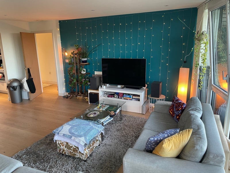 Room Devan Grove in Greater London