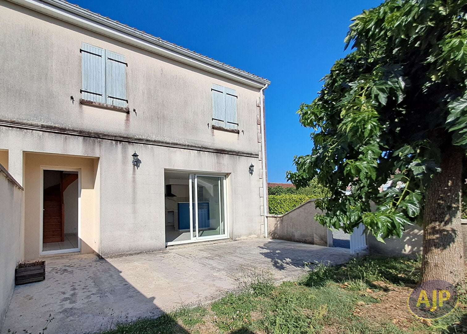 Maison La Fraisse à Feuillade