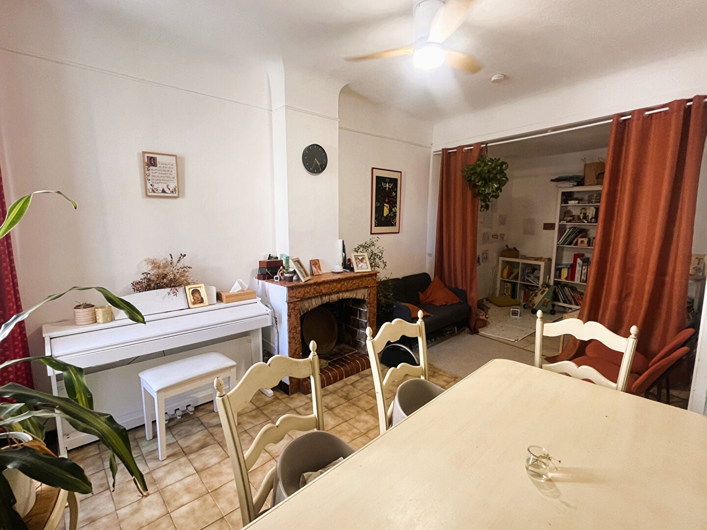 Maison Rue Neuve à Rognes